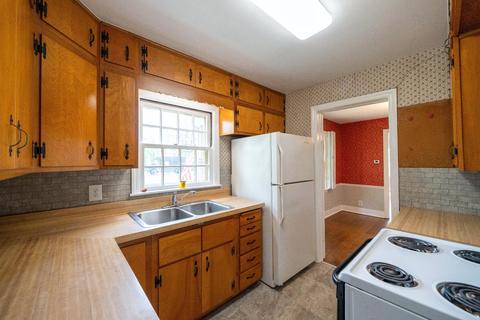 621 Compton Rd, Cincinnati, OH 45231 photo 9