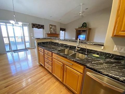 471 Apalachee Dr, Hamilton Township, OH 45039 photo 11