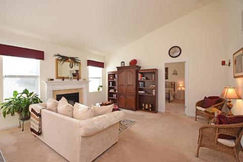 4172 Keller Ct, Cincinnati, OH 45245 photo 3