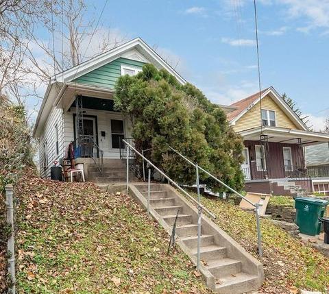 4817 Ebersole Ave, Cincinnati, OH 45227 photo 2