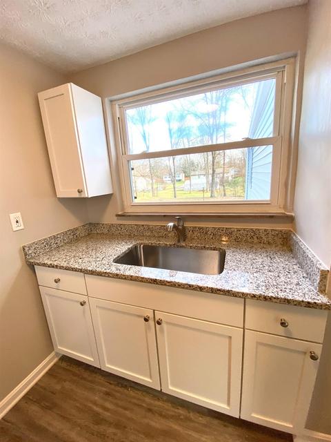 3956 Pharo Dr, Cincinnati, OH 45245 photo 11