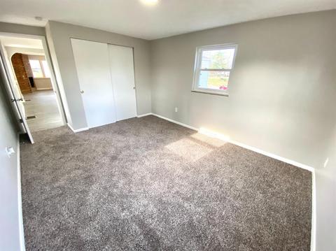 3956 Pharo Dr, Cincinnati, OH 45245 photo 12