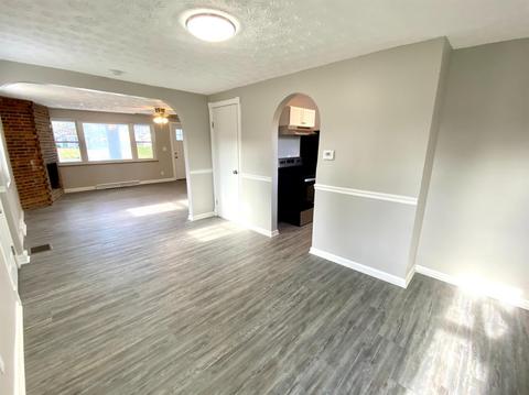 3956 Pharo Dr, Cincinnati, OH 45245 photo 7