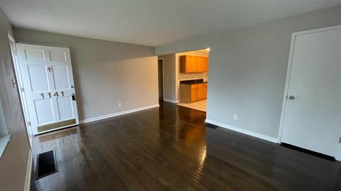 1141 Madeleine Cir, Cincinnati, OH 45231 photo 8