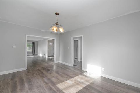 10008 Wayne Ave, Lincoln Heights, OH 45215 photo 9