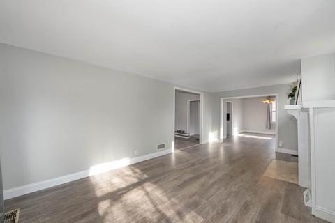 10008 Wayne Ave, Lincoln Heights, OH 45215 photo 6