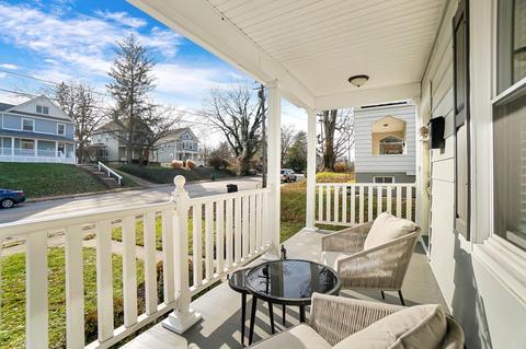 5652 Bramble Ave, Cincinnati, OH 45227 photo 3