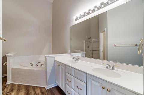 6836 Summit Lake Dr, Cincinnati, OH 45247 photo 19
