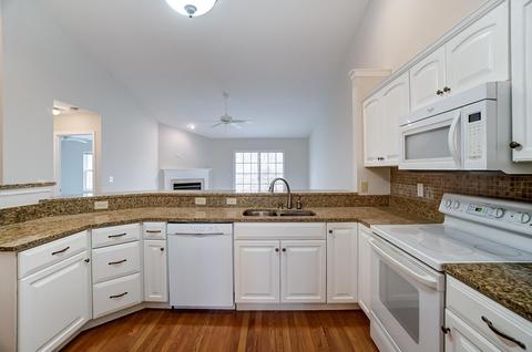 6836 Summit Lake Dr, Cincinnati, OH 45247 photo 6