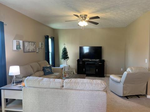 9474 Morris Dr, Harrison, OH 45030 photo 2