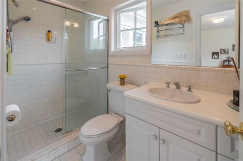 5731 Adelphi St, Cincinnati, OH 45227 photo 32