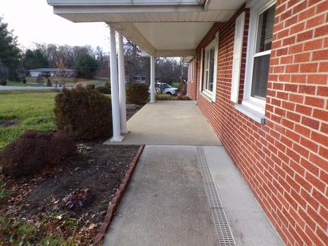572 Dorgene Ln, Cincinnati, OH 45244 photo 2