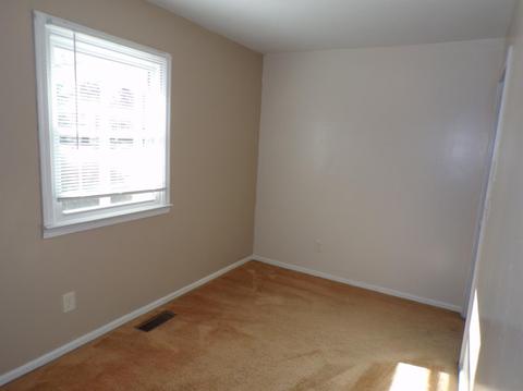572 Dorgene Ln, Cincinnati, OH 45244 photo 9