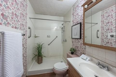 2310 Magdalena Dr, Cincinnati, OH 45231 photo 12