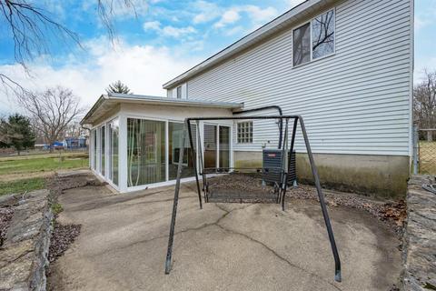 2310 Magdalena Dr, Cincinnati, OH 45231 photo 25