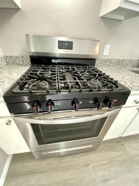 2053 Teralta Cir, Cincinnati, OH 45211 photo 12