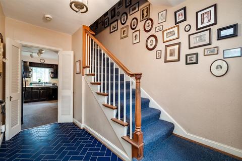 6331 Iris Ave, Cincinnati, OH 45213 photo 6