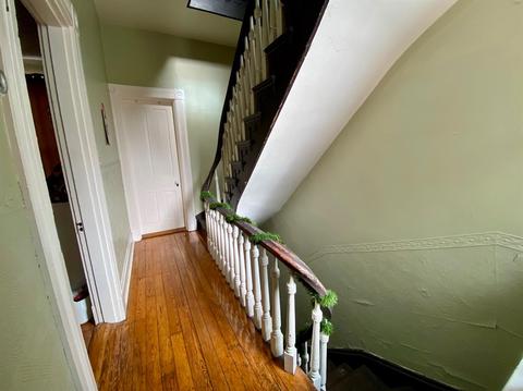 223 University Ave, Cincinnati, OH 45219 photo 19