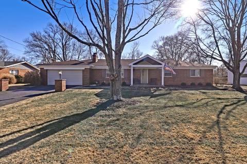 923 Garnoa Dr, Cincinnati, OH 45231 photo 2