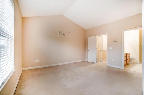 2404 Bluffcrest Ln, Cincinnati, OH 45238 photo 18