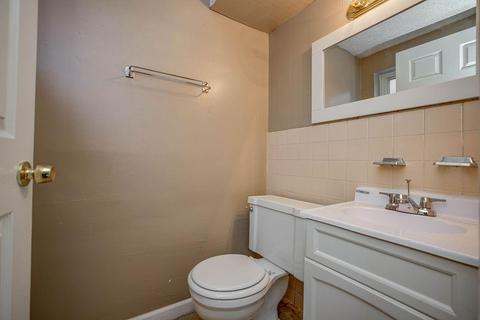 1347 Randomhill Rd, Cincinnati, OH 45231 photo 22