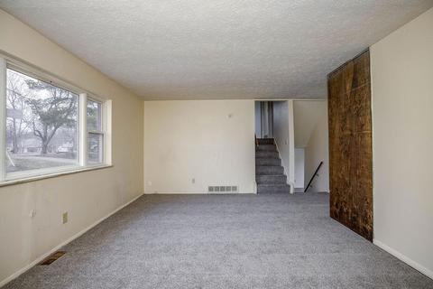 1347 Randomhill Rd, Cincinnati, OH 45231 photo 6