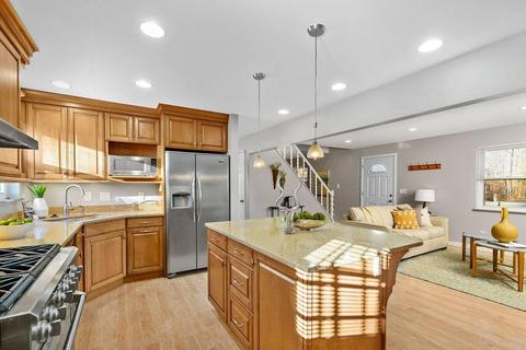 4377 Hunt Rd, Blue Ash, OH 45242 photo 18
