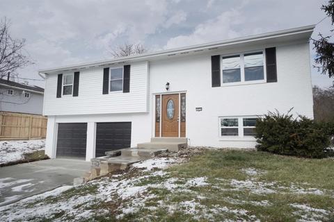 1834 Forester Dr, Cincinnati, OH 45240 photo 2