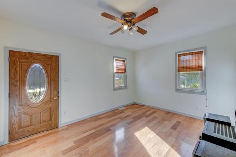 2853 Marshall Ave, Cincinnati, OH 45225 photo 5