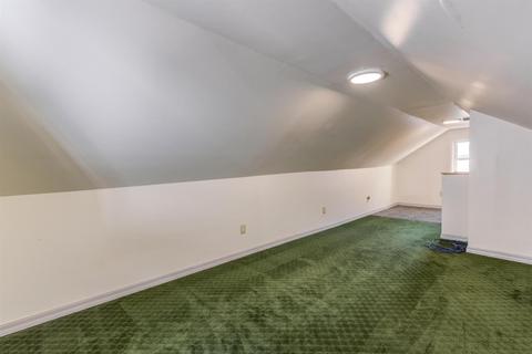 2853 Marshall Ave, Cincinnati, OH 45225 photo 25