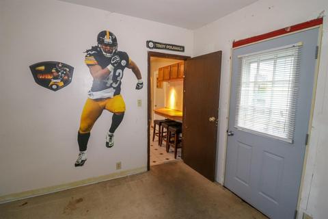 8213 St Clair Ave, Cincinnati, OH 45236 photo 18