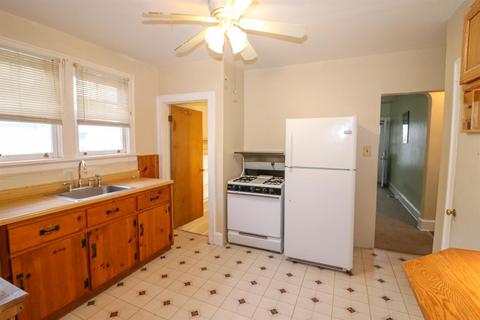 8213 St Clair Ave, Cincinnati, OH 45236 photo 11