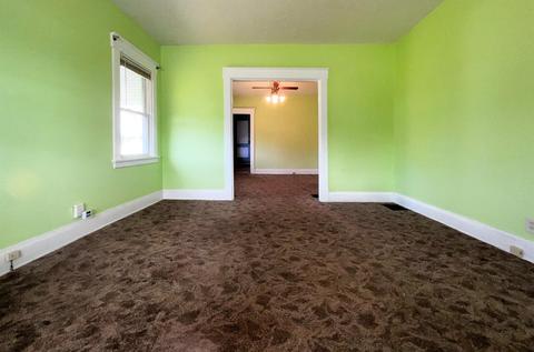 1390 Galbraith Rd, Cincinnati, OH 45231 photo 4
