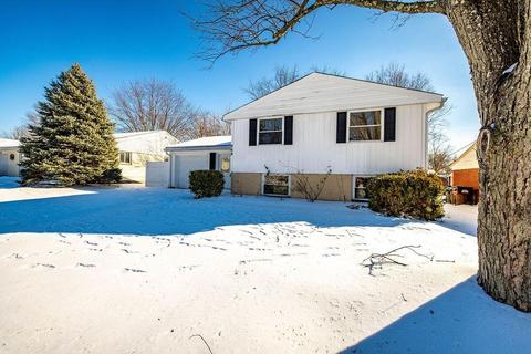 969 Harkin Dr, Forest Park, OH 45240 photo 2