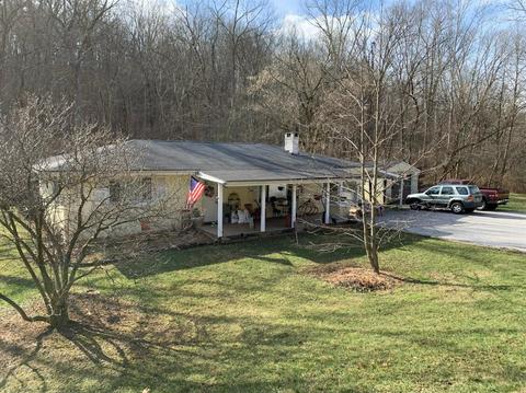 577 Locust Corner Rd, Cincinnati, OH 45245 photo 1