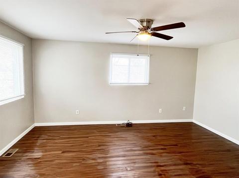 1349 Byrd Ave, Lincoln Heights, OH 45215 photo 3