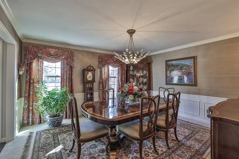 11511 Brattle Ln, Montgomery, OH 45249 photo 11