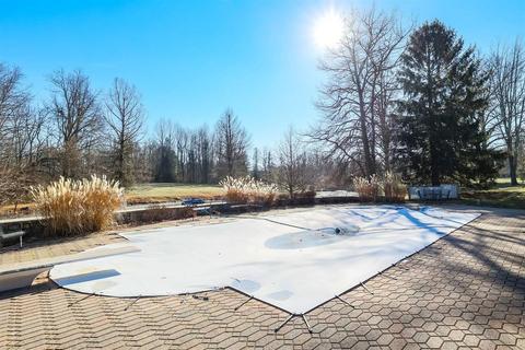 5200 Stone Barn Rd, Cincinnati, OH 45243 photo 12