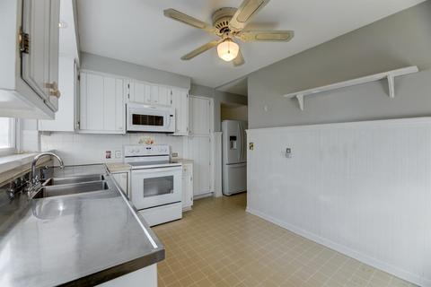 9692 Winton Rd, Cincinnati, OH 45231 photo 28