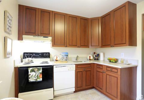 9692 Winton Rd, Cincinnati, OH 45231 photo 2