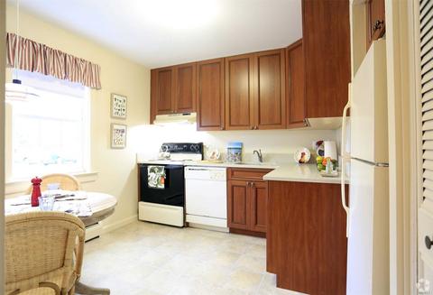 9692 Winton Rd, Cincinnati, OH 45231 photo 5