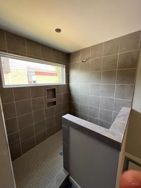 8875 Cross St, Cincinnati, OH 45242 photo 9