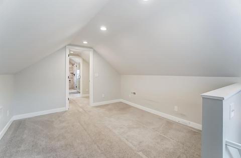 6818 Bramble Ave, Cincinnati, OH 45227 photo 17