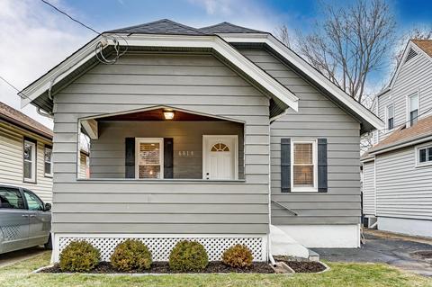6818 Bramble Ave, Cincinnati, OH 45227 photo 1