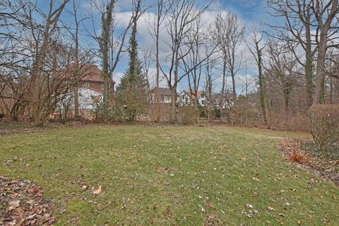 3127 Geyer Woods Ln, Cincinnati, OH 45211 photo 35