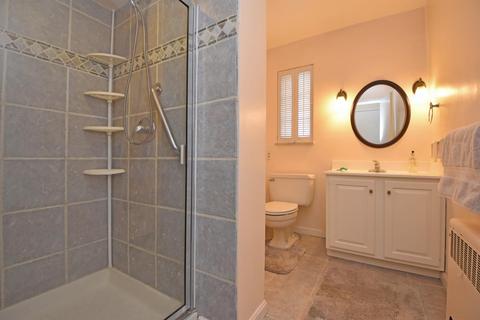 3127 Geyer Woods Ln, Cincinnati, OH 45211 photo 14