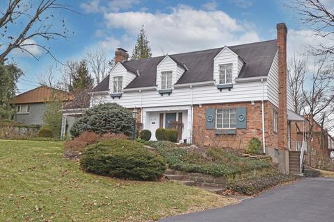 3127 Geyer Woods Ln, Cincinnati, OH 45211 photo 1
