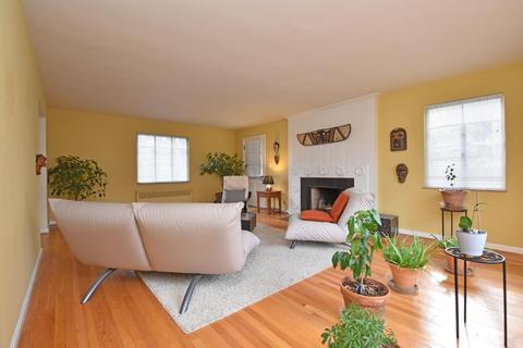 3127 Geyer Woods Ln, Cincinnati, OH 45211 photo 7