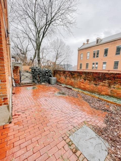 413 Milton St #1, Cincinnati, OH 45202 photo 26