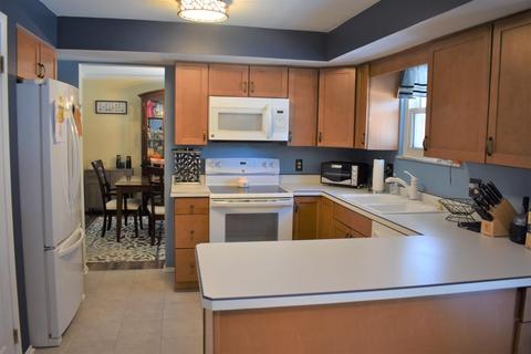 3264 Linsan Dr, Cincinnati, OH 45239 photo 14